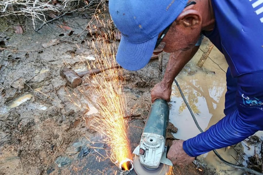 Gobierno Bolivariano corrige incidencia en aducción de 54” del tramo Guri – Ciudad Bolívar