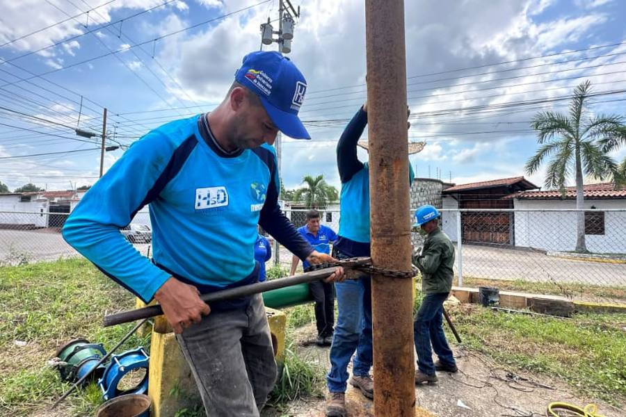 En atención a 15.000 familias rehabilitan pozo #7 en Táchira