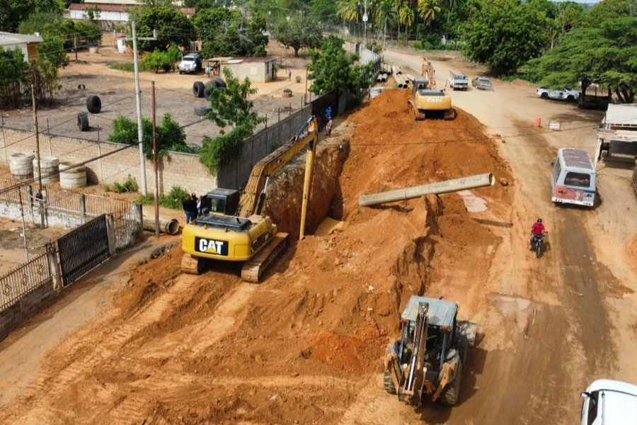 Gobierno Bolivariano optimiza sistema de aguas servidas con sustitución de 140 metros de colector en el Zulia