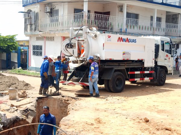 Hidroven restablece servicio de agua potable a más de 50 familias de El Vigía
