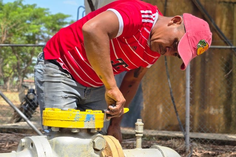 Gobierno Bolivariano inspecciona rehabilitación del pozo Bozugo 1 en Falcón