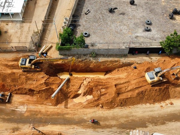 Gobierno Bolivariano optimiza sistema de aguas servidas con sustitución de 140 metros de colector en el Zulia