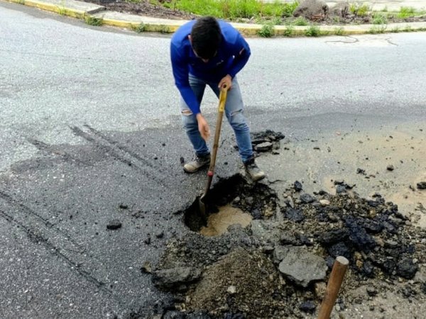 Gobierno Bolivariano garantiza agua potable a más de 1.740 familias en Mérida