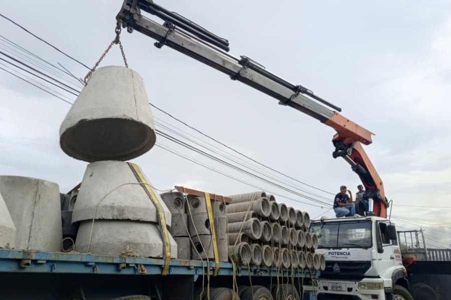 Gobierno Bolivariano entrega a Yaracuy dotación de materiales para optimizar el sistema de saneamiento