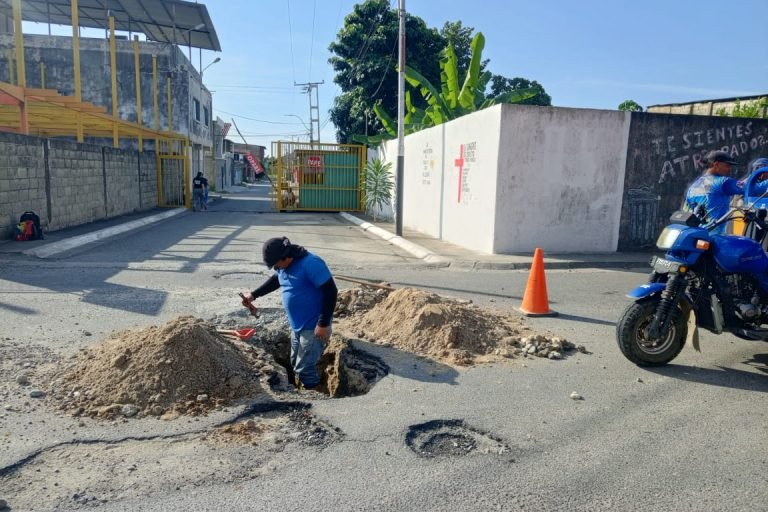 Hidroven restablece servicio de agua potable a más de 50 familias de El Vigía