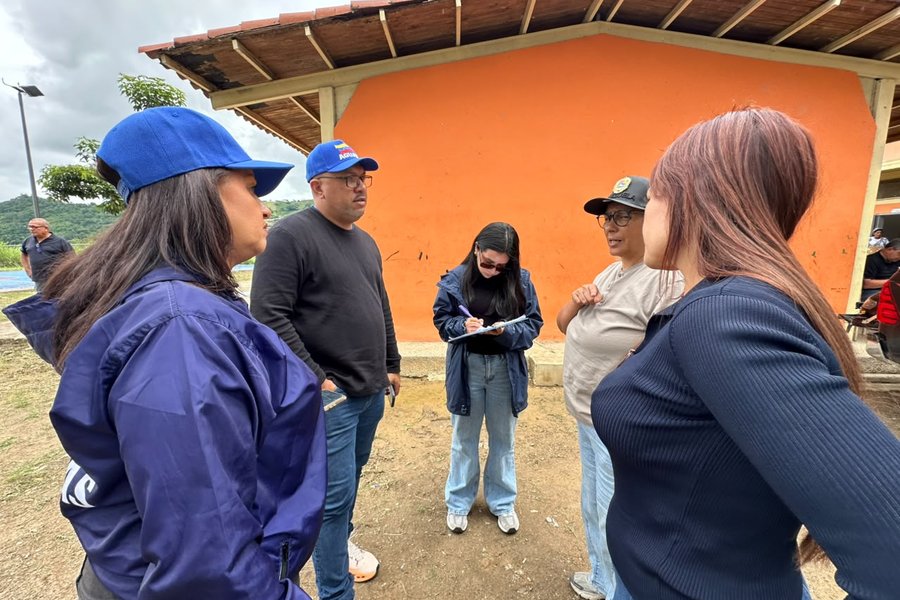 Gobierno Nacional garantiza suministro de agua en centros educativos habilitados como refugios en Miranda