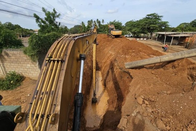 Gobierno Bolivariano optimiza sistema de aguas servidas con sustitución de 140 metros de colector en el Zulia