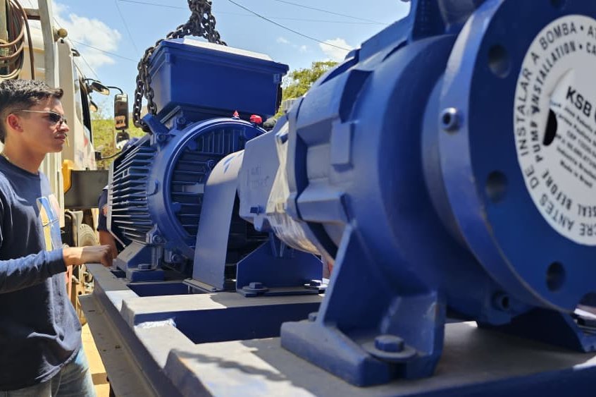 Gobierno nacional entrega equipos para construcción de dos estaciones de bombeo en Zulia
