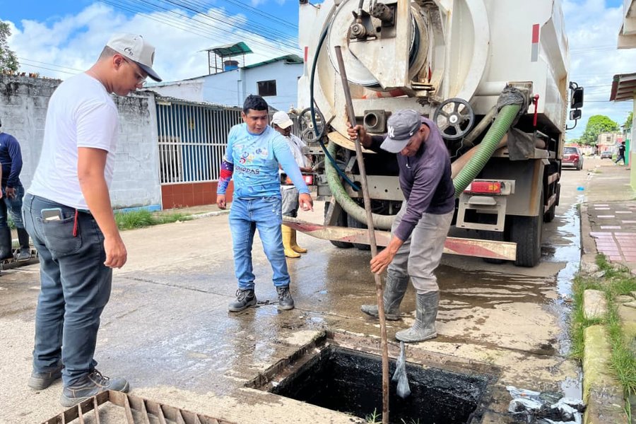 Gobierno Bolivariano despliega Plan de Saneamiento Integral atendiendo a 2.000 familias en Apure