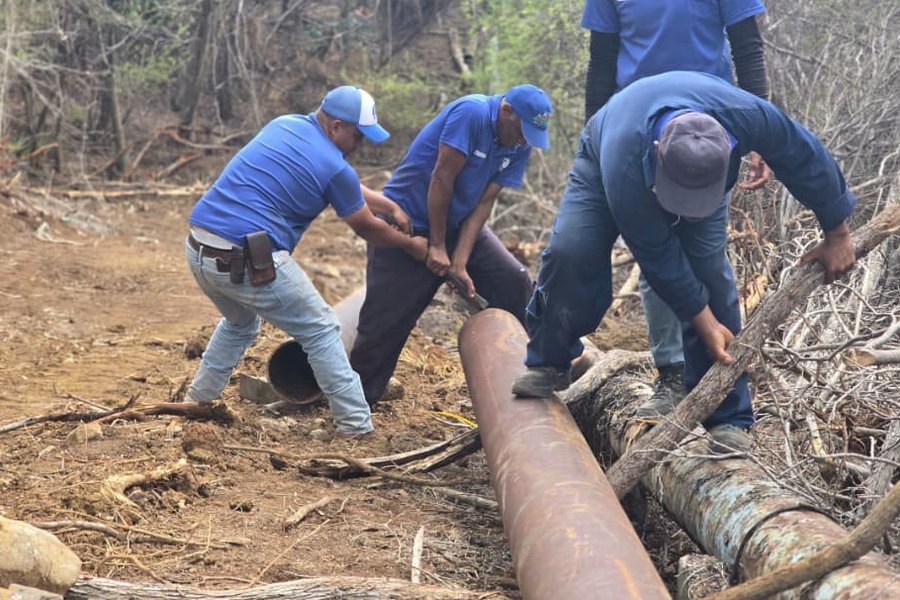 Gobierno Bolivariano culmina sustitución de tubería en Macuca como parte del Plan 500 de la Sierra Falconiana