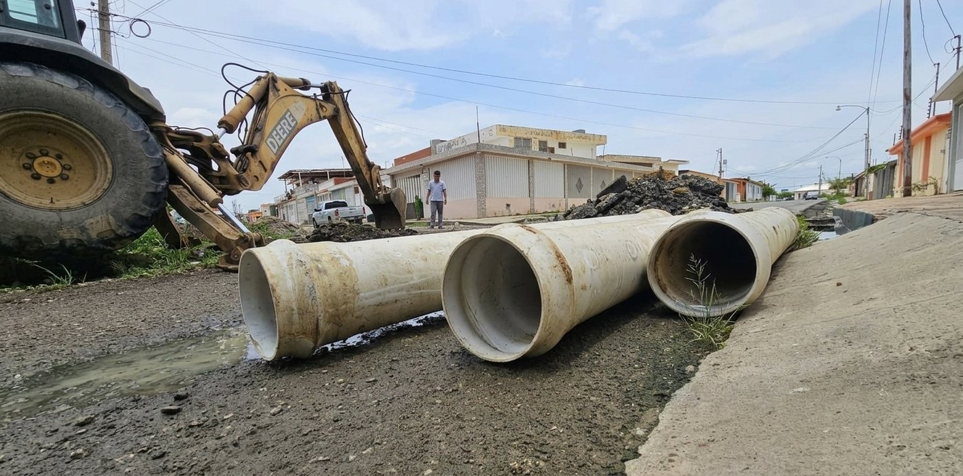 MinAguas optimiza red de aguas servidas en Maracaibo con la sustitución de 240 metros de colector
