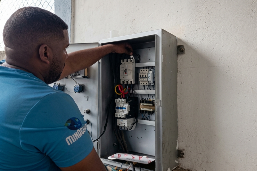 Gobierno Bolivariano instala equipo de bombeo de 25 HP para atender a 2.600 familias en Aragua