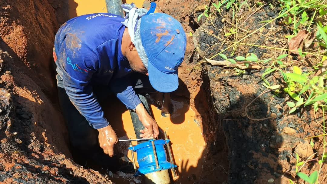 Gobierno Bolivariano atiende a familias bolivarenses tras reparación de averías de agua en Ciudad Bolívar