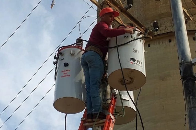 Gobierno Nacional reactiva bombeo de agua en Chichiriviche con tres transformadores