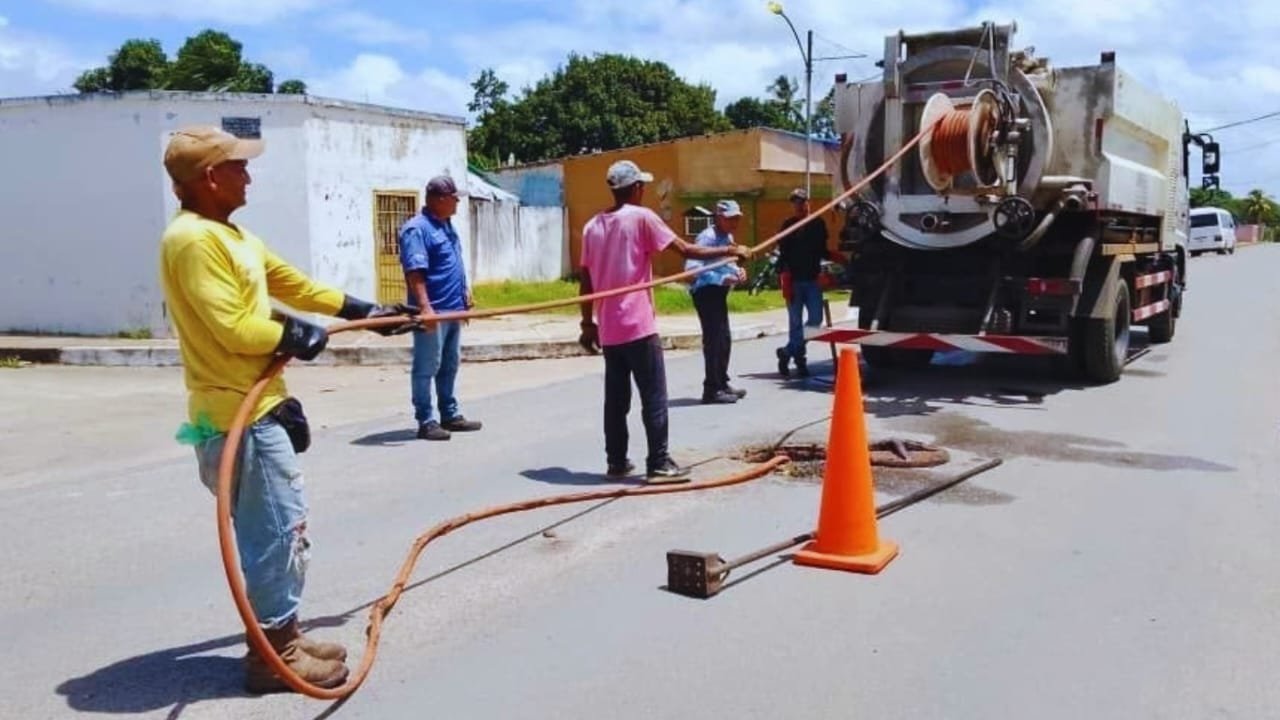 Gobierno Bolivariano optimiza red de aguas servidas en Monagas