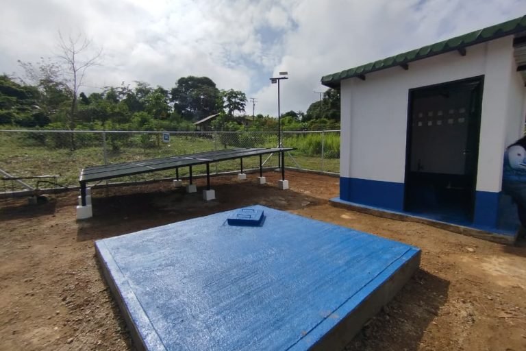 Hidroven fortalece el acceso al agua potable en comunidades indígenas de Atures en el estado Amazonas