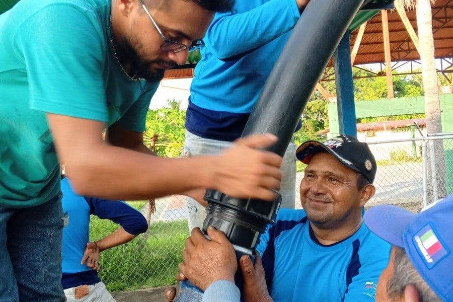 Hidroven optimiza el servicio de agua potable en Santa Ana en Apure