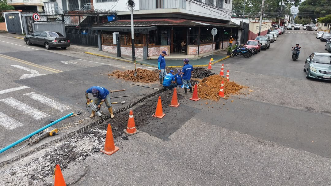 Hidroven mejora servicio de agua potable a 80 familias en San Cristóbal