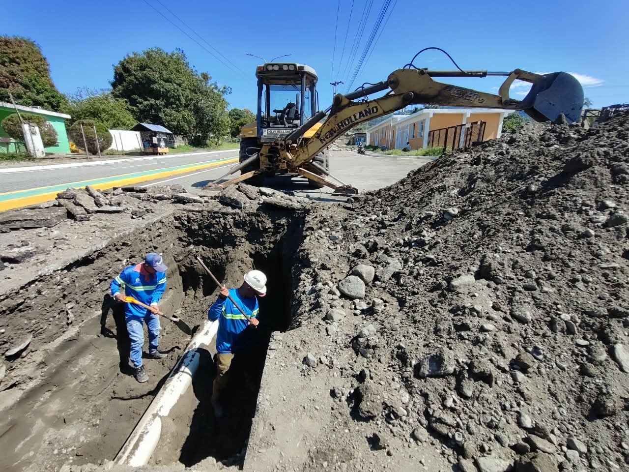 En Yaracuy optimizan red de aguas servidas con sustitución de colector principal