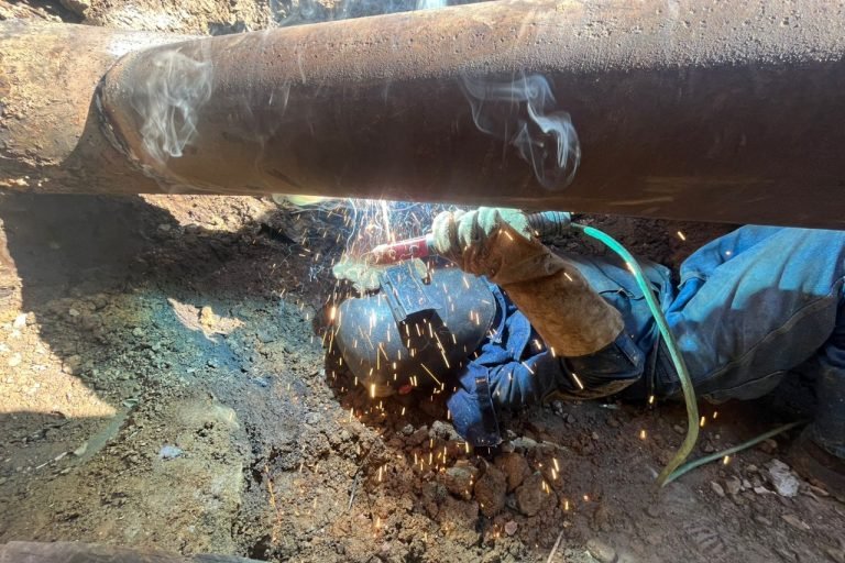 Culminan trabajos de sustitución de tubería en el sector La Parrilla de Petare