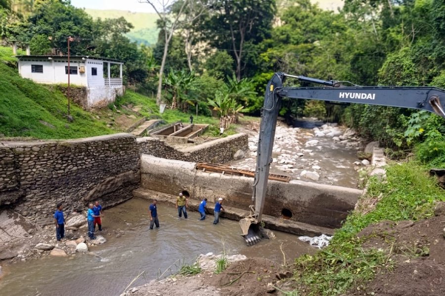 MinAguas ejecuta adecuaciones técnicas en el Dique Curtidor para garantizar el servicio en el estado Aragua