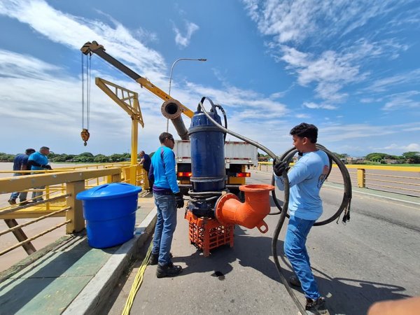 Hidroven fortalece el servicio hídrico en Apure con la instalación de un equipo sumergible de 240 HP