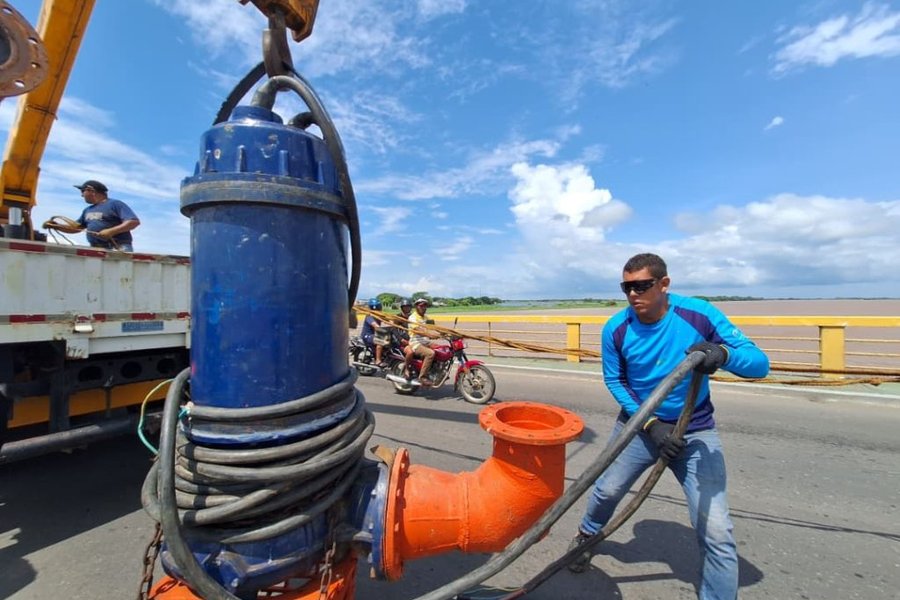 Hidroven fortalece el servicio hídrico en Apure con la instalación de un equipo sumergible de 240 HP