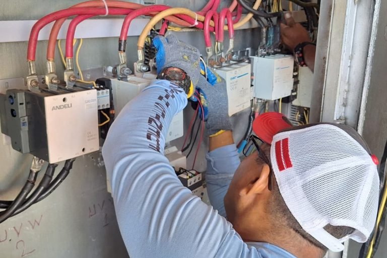 Hidroven fortalece el servicio hídrico en Apure con la instalación de un equipo sumergible de 240 HP