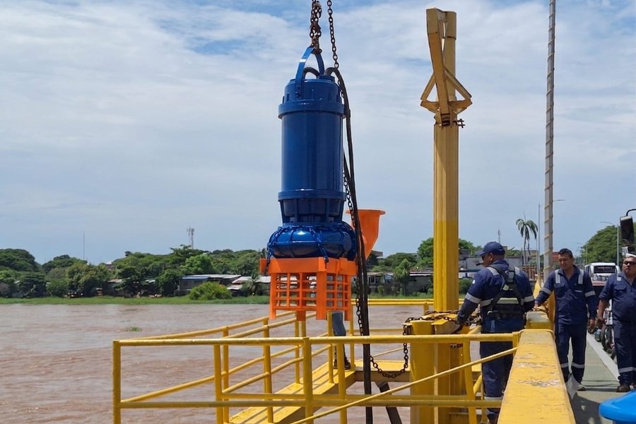 Hidroven fortalece el servicio hídrico en Apure con la instalación de un equipo sumergible de 240 HP