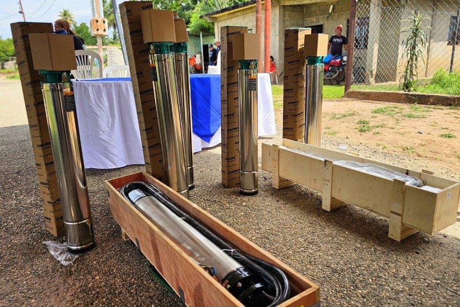 MinAguas entregó equipos para rehabilitación de 6 pozos en Zulia