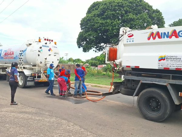 MinAguas mejora red de aguas servidas en Angostura del Orinoco