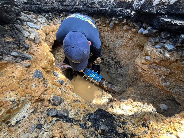 Equipo Multidisciplinario del Agua repara averías y garantiza el servicio a más de 6 mil familias en Leoncio Martínez
