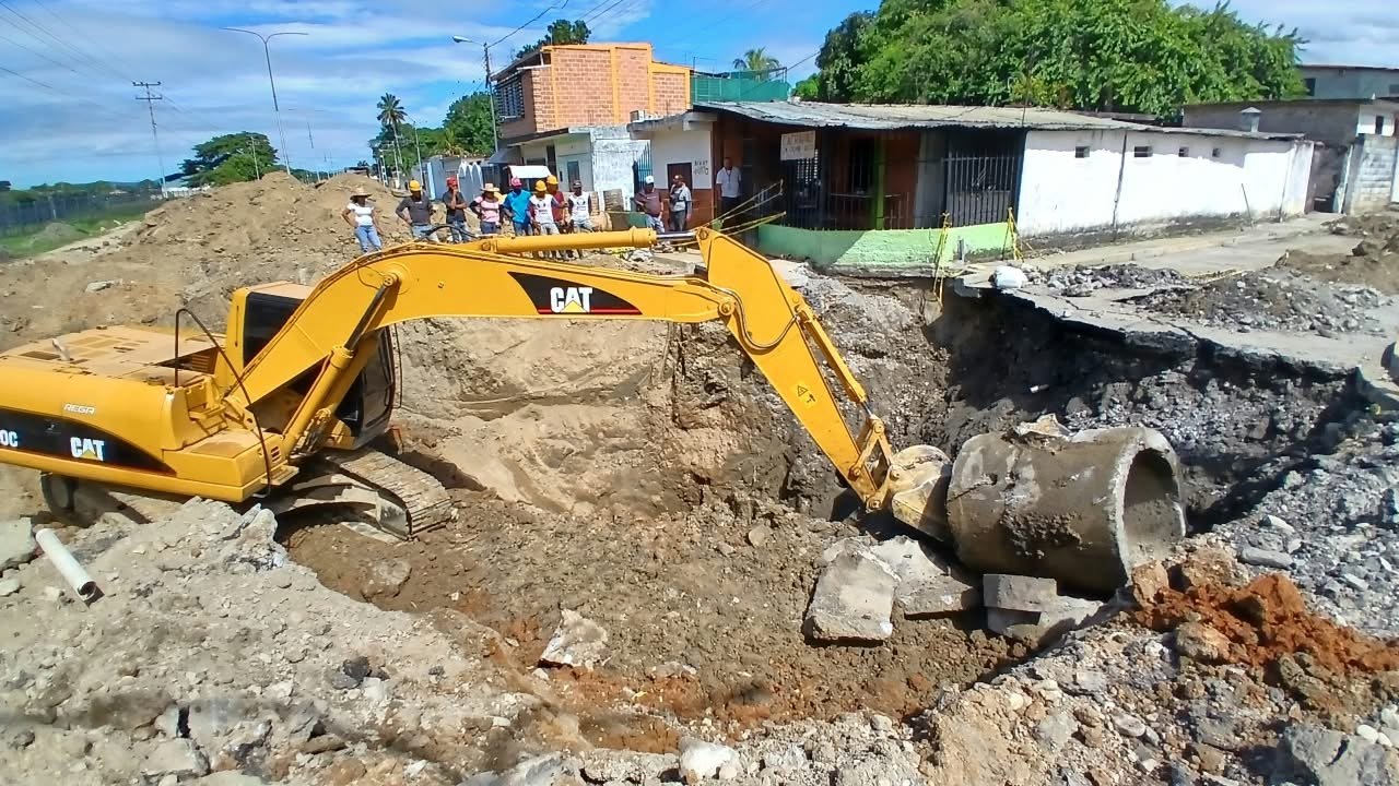 ‎Avanza sustitución de colector de 42 pulgadas para aguas servidas en la Perimetral Sur en Yaracuy