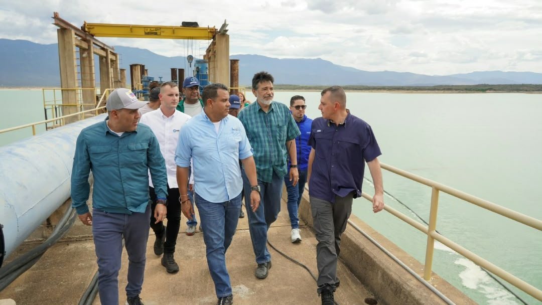 Ministro Carlos Mast revisa Plan de Fortalecimiento Hídrico en los 5 ejes del estado Falcón