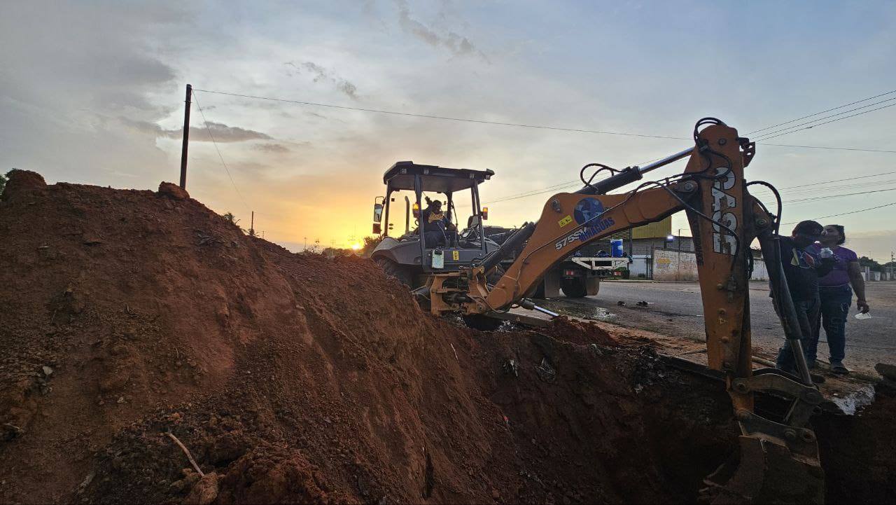 Gobierno Bolivariano ejecuta trabajos para optimizar el servicio de agua en el sector Amalwin en Zulia