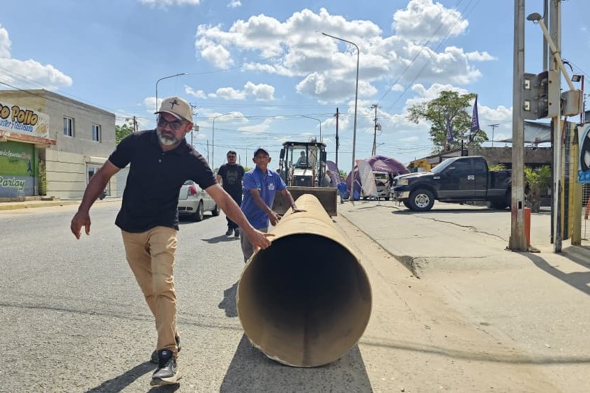 Hidroven sustituye 300 metros de colector en Zulia