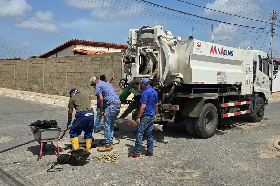 Poder Popular consolida mejoras en sistema de aguas servidas del municipio Los Taques