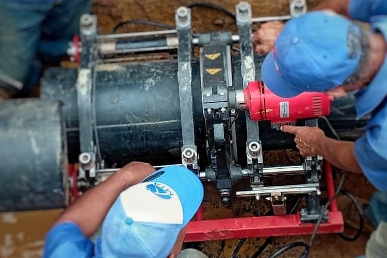 Reparan incidencia y restablecen servicio a 3 mil familias en Falcón