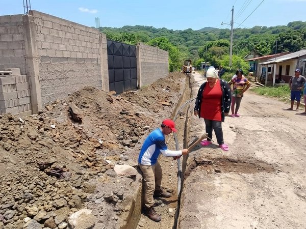Inician proyecto de 500 metros de tubería para agua potable en atención a 69 familias en Yaracuy