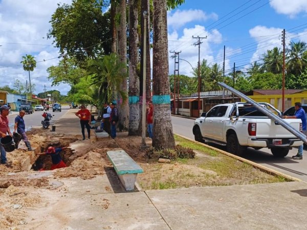 MinAguas restablece el servicio de agua potable para más de 3.200 familias en la parroquia La Pica