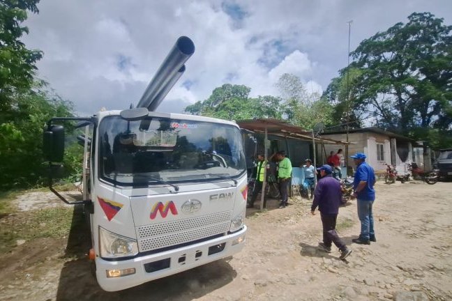 Hidroven mejora servicio de agua potable a 650 familias en Mérida