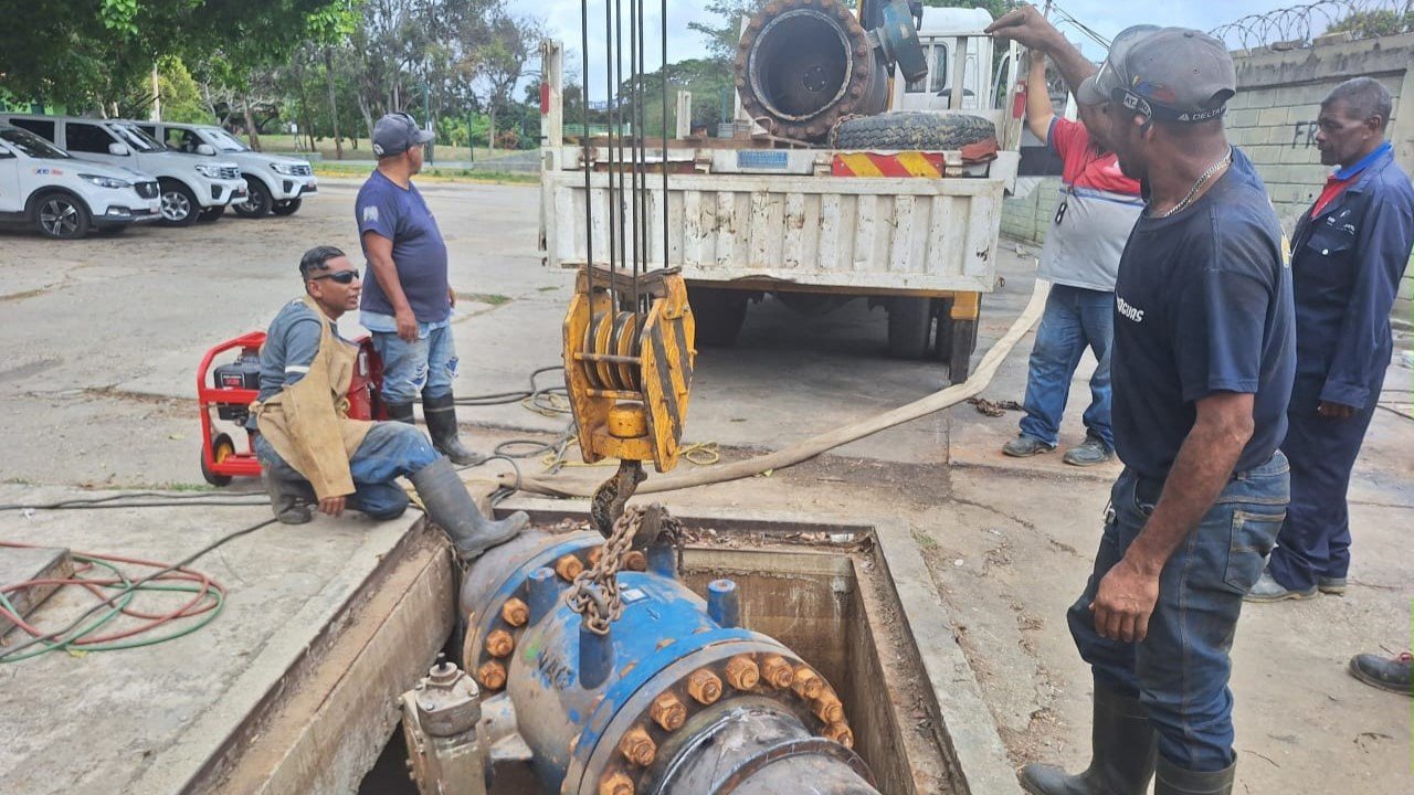 Culmina sustitución de válvula del Sistema Tuy III en el parque Alí Primera