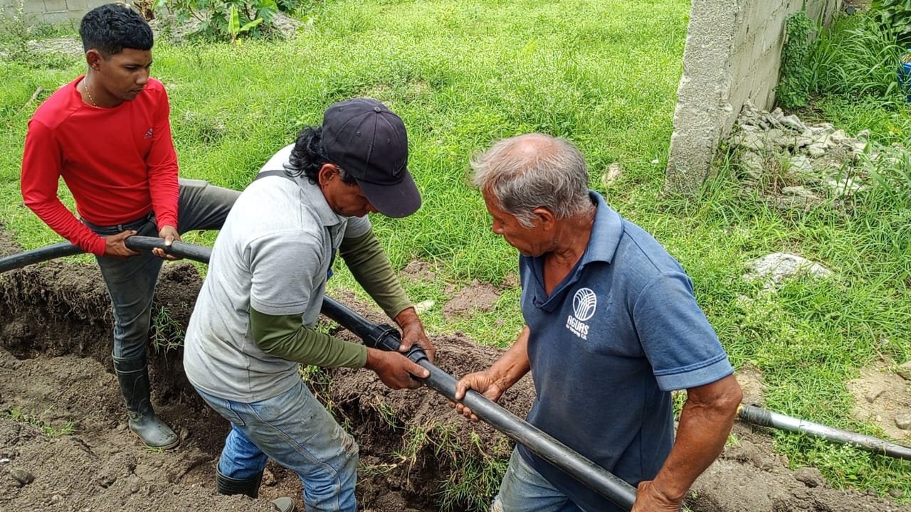 ‎100 Familias son atendidas con sustitución de tubería para agua potable en Yaracuy