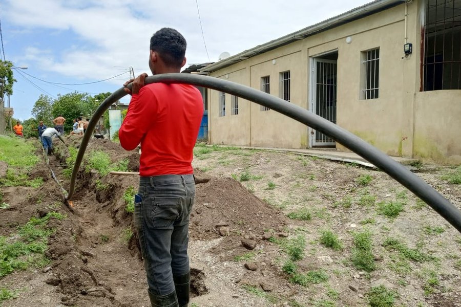 ‎100 Familias son atendidas con sustitución de tubería para agua potable en Yaracuy