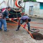 Ejecutan labores de mantenimiento en la red de colectores de aguas servidas en Delta Amacuro